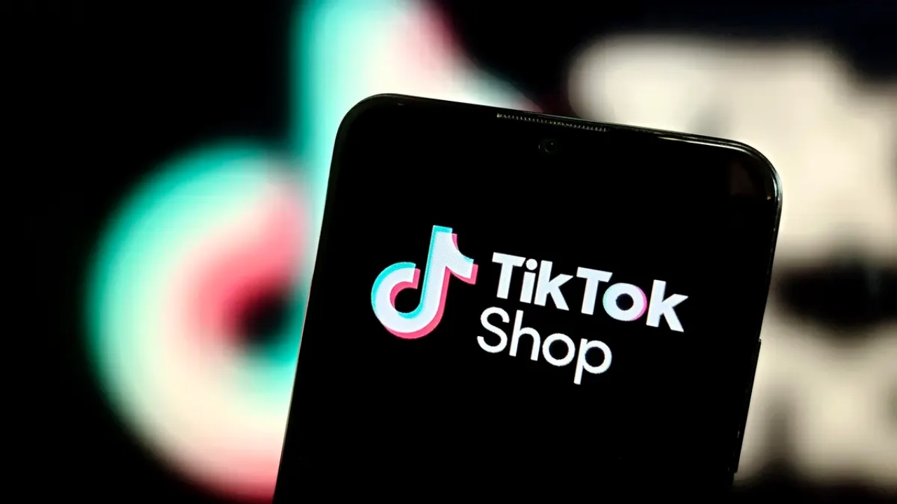 Survei Populix: Mayoritas Masyarakat Indonesia Hobi Belanja di TikTok Shop
